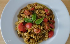 意大利茄子面餐饮美食