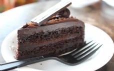 巧克力夹层蛋糕