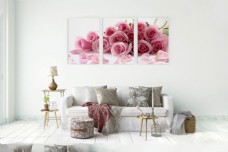 花瓣与玫瑰花束室内装饰画高清图片